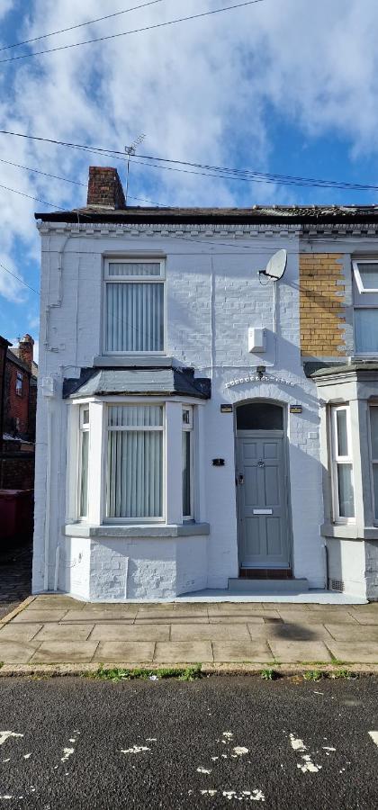 3 Double Bed Brittania Styled Central Home Near Lfc Sleeps 6 With Free Business Super Fast Fibre Broadband Liverpool Dış mekan fotoğraf
